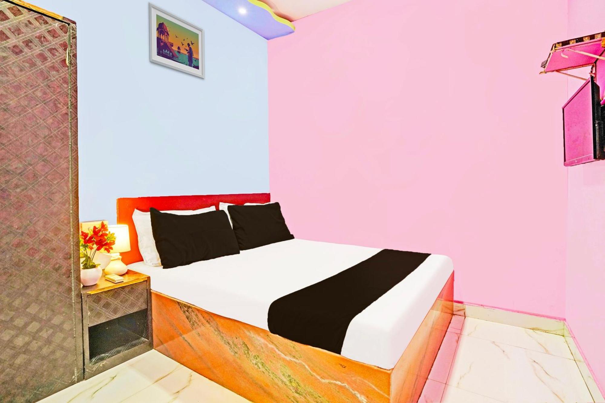 Hotel O Asma Мумбай Екстериор снимка