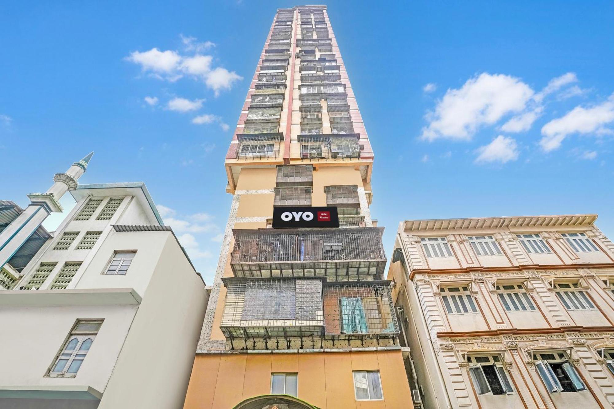 Hotel O Asma Мумбай Екстериор снимка